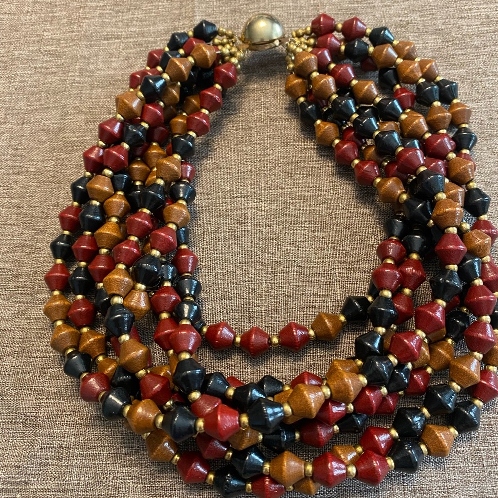 Elegant Paisley Scarf with Beaded Necklace - Picture 6 of 10